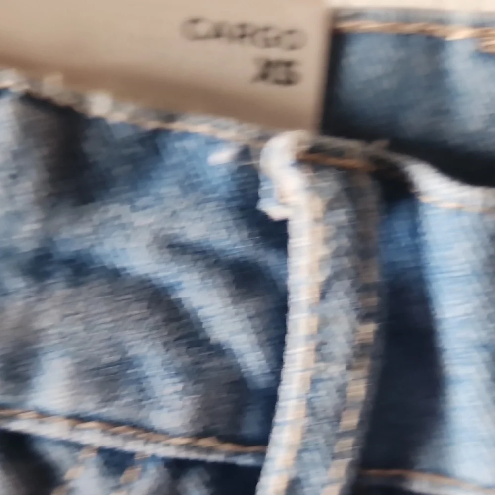 Forever 21 Light Blue Straight Leg Jeans - Picture 3 of 6